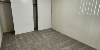 Downtown 2bd/1ba Apartment Gallery 8