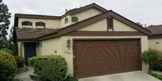 View 2bed 2.5bath, 3 Balconies, 2 Car Garage, pool in Tierrasanta! Gallery 1