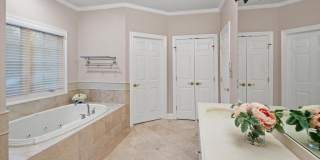 12 WINDERMERE WAY Gallery 24