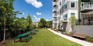 Queens WeHo Gallery 24