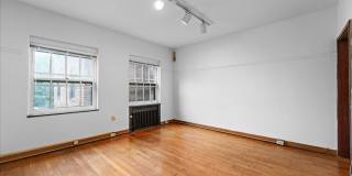 342 S Highland Ave Gallery 10
