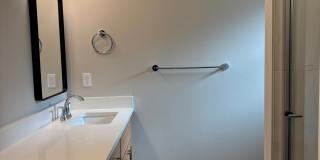 507 15 St Se Gallery 18