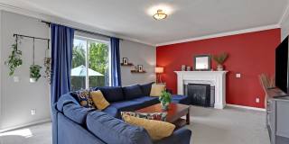 IMMACULATE & LOVELY 5 bed, 3 bath, + huge bonus room that can serve as a 5th bedroom, 2 car garage Gallery 15