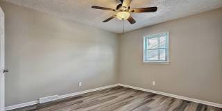 Holly Hills Gallery 22