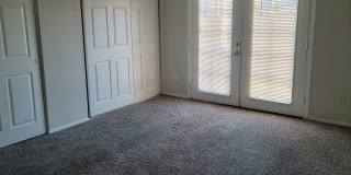 Cozy 2 Bed 2 Bath Town-home in Central Phoenix!! Gallery 4