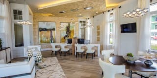 Boulevard at 3200 Gallery 7