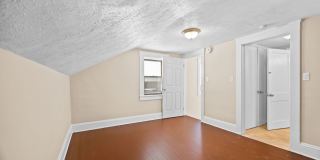 153 HENRY ST Gallery 16