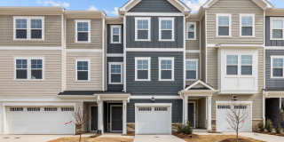 Gorgeous New Construction! Updated Kitchen, SS Appliances, Open Floorplan, Garage, Pet Friendly! Gallery 1
