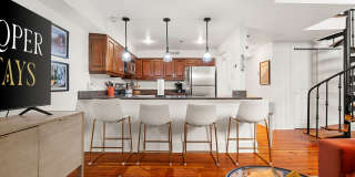 The King's Quarters- 377 King Street, Unit 206 Gallery 11