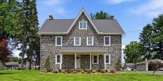 1512 NAAMANS CREEK Road Gallery 1