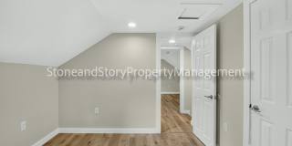New Remodeled! 4 Bedroom 2 Bath Gallery 25