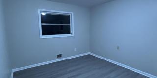 2458 Leslie Circle Gallery 7