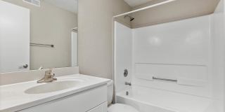 Village 1373 Gallery 21