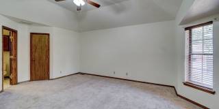 Comfortable Living in Edmond – 3BR with Prime Convenience Comfortable Living in Edmond – 3BR with Prime Convenience Gallery 16