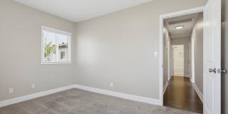 6102 Glacier Gallery 16