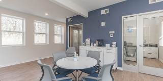 Beacon Pointe Apartments & Townhomes Gallery 24