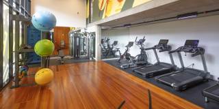 The Weidler Gallery 4