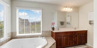 43543 HERITAGE GAP Terrace Gallery 24