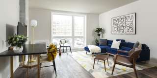 The Astir Callowhill Gallery 12