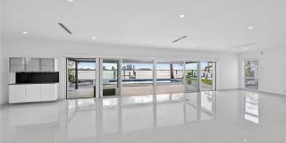 1101 S Shore Dr Gallery 2