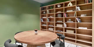 The Winston Gallery 24