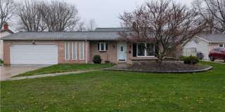 Remodeled 3 Bed Split Level Gallery 1