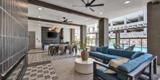 Downtown Ontario Luxury Apartments Gallery 72