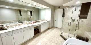 20201 E Country Club Dr Gallery 34