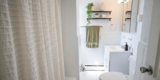 429 Apartments Gallery 10