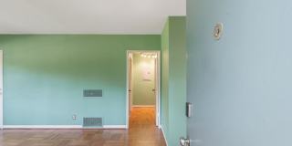 5116 Village Grn Gallery 3