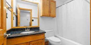 Pet Friendly Three Bedroom! Gallery 23