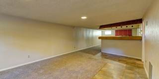 "Rare Find" Updated Large 5 Bedroom home W/Finished Basement! Gallery 11