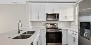 2 Bedroom 1.5 Bath Townhome Gallery 39