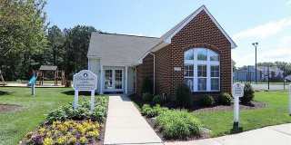 Branchester Lakes Apartments Gallery 1