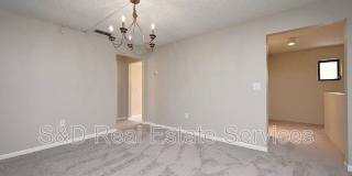 1808 Village Court Gallery 14