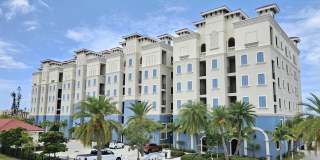 Annual Furnished or Seasonal Short-Term 3 Bedroom 2 Bathroom Luxury Condo on Venice Island! Gallery 1