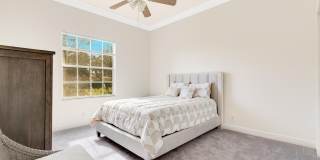 15910 Lindbergh Lane Gallery 34