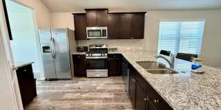 807 Blue Landing Gallery 7