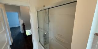 131 Eastern Drive Gallery 16
