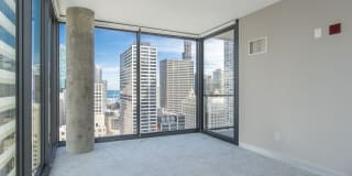 State and Grand Gallery 15