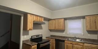 714 Central Street Gallery 1