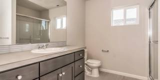 Like New 4 Bed Home Near Old Mill with A/C, Pool Access Gallery 8
