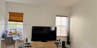 1074 Bluewood Ter Gallery 12
