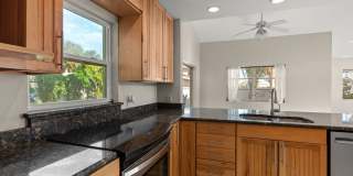 Waterfront 3 Bedroom in Yacht Club Estates Gallery 13