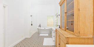 2898 Polo Island Drive Gallery 21