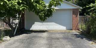 Duplex located close to UK, Downtown or St Joe Hospital   20260716 Gallery 22