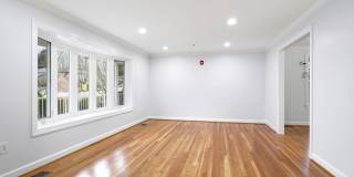 711 LAMBERTON Drive Gallery 5