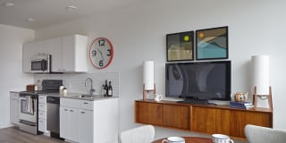 Interstate Gallery 33