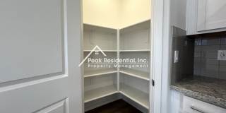Newer Sacramento 4bd/2.5ba Home! Gallery 9