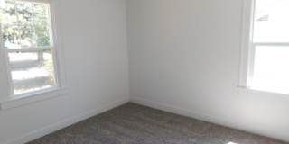 4Bd/1Ba Two Story Home - For Viewing! Gallery 7
